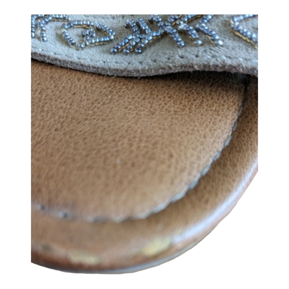 Minnetonka Ankle Strap Beaded Leather Sandal Size 9 - Picture 7 of 9